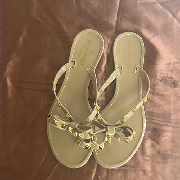 Valentino Cream Sandals with Gold Accents - Picture 1 of 6